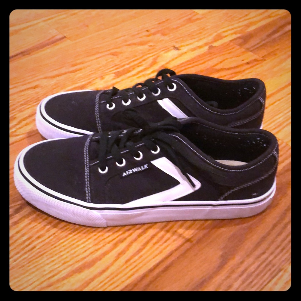 Air walk shoes